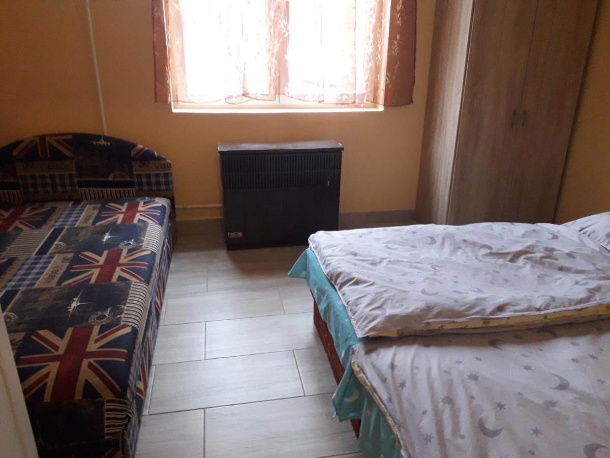 Napsugar Apartmanhaz Balatonlelle Ngoại thất bức ảnh