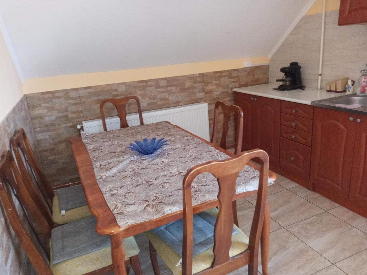 Napsugar Apartmanhaz Balatonlelle Ngoại thất bức ảnh