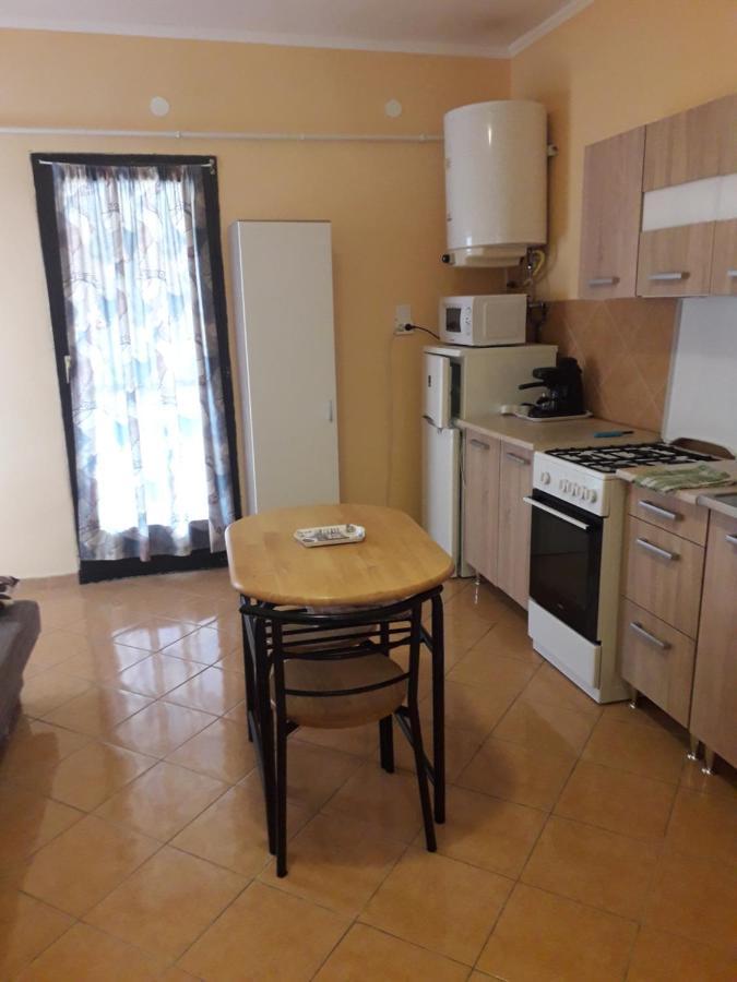 Napsugar Apartmanhaz Balatonlelle Ngoại thất bức ảnh