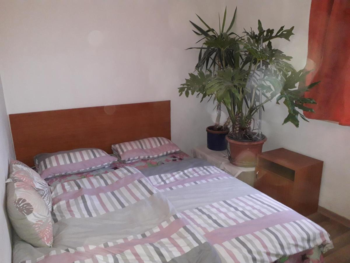 Napsugar Apartmanhaz Balatonlelle Ngoại thất bức ảnh