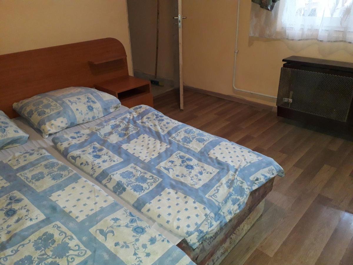 Napsugar Apartmanhaz Balatonlelle Ngoại thất bức ảnh