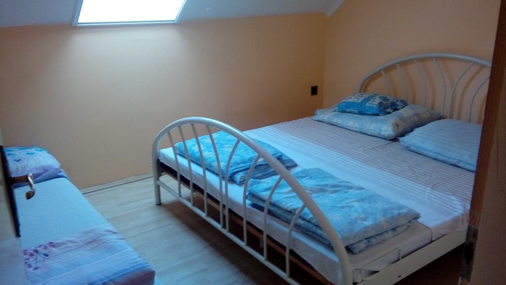 Napsugar Apartmanhaz Balatonlelle Ngoại thất bức ảnh