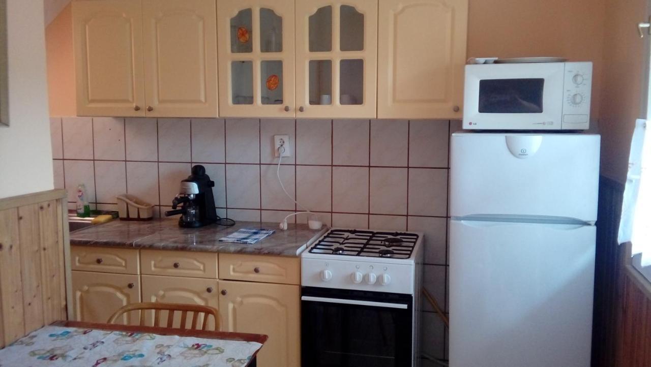 Napsugar Apartmanhaz Balatonlelle Ngoại thất bức ảnh